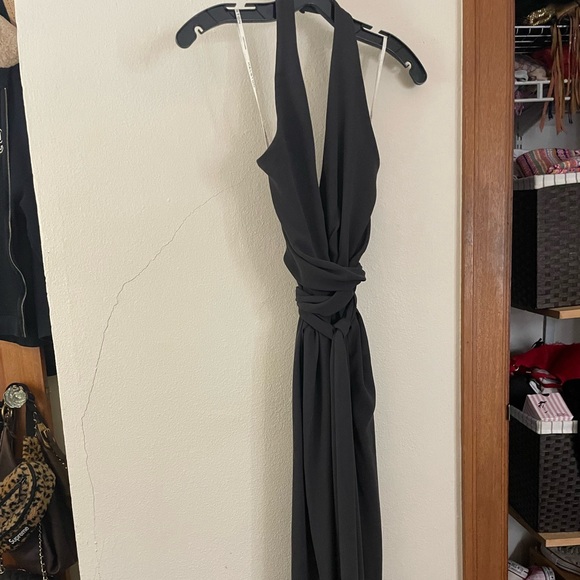 Halston Heritage Grey Crepe Jumpsuit, size 8 - Picture 2 of 4